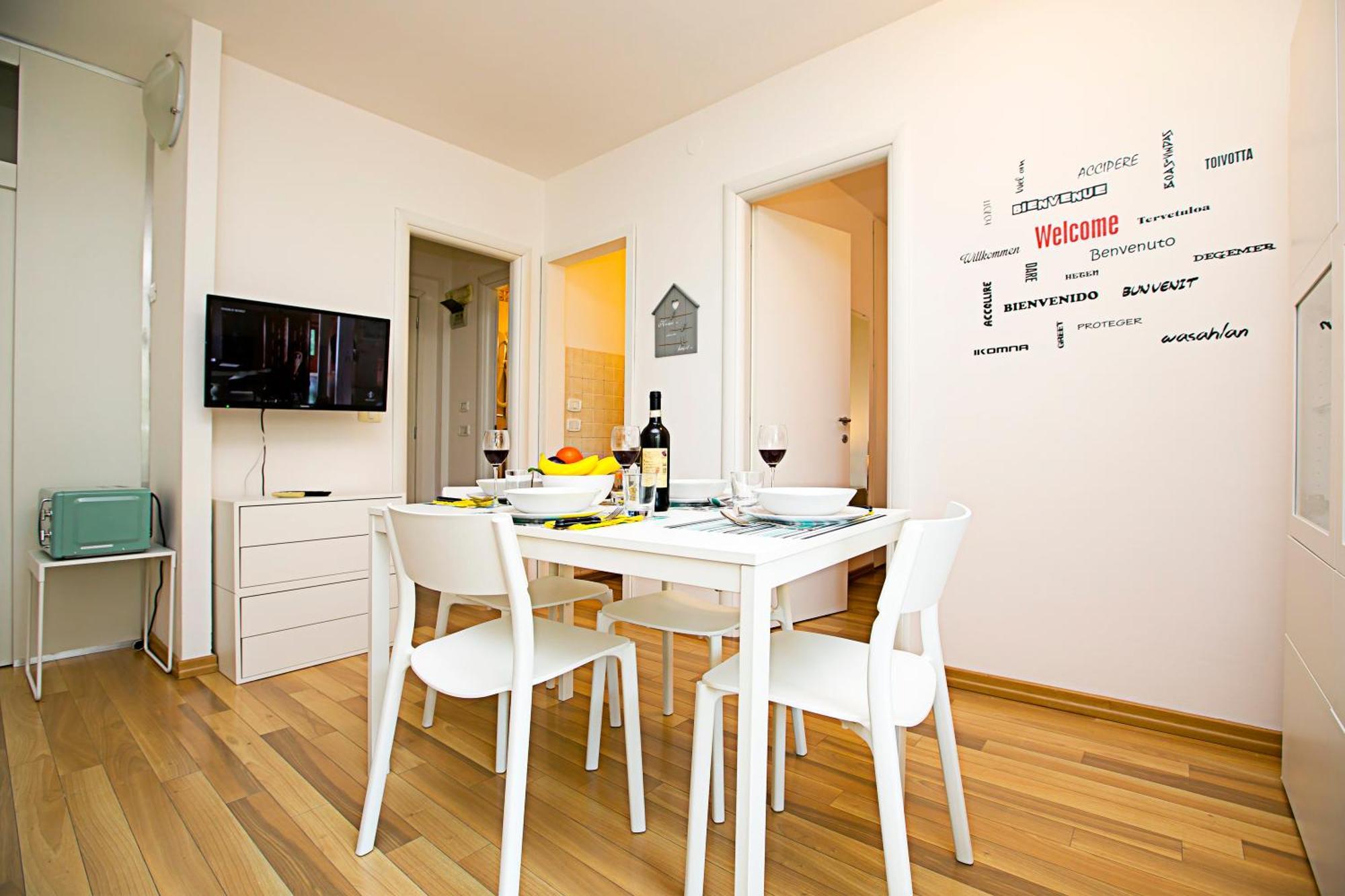 Riva Lago E Spiaggia Apartment 2 - Happy Rentals Екстериор снимка