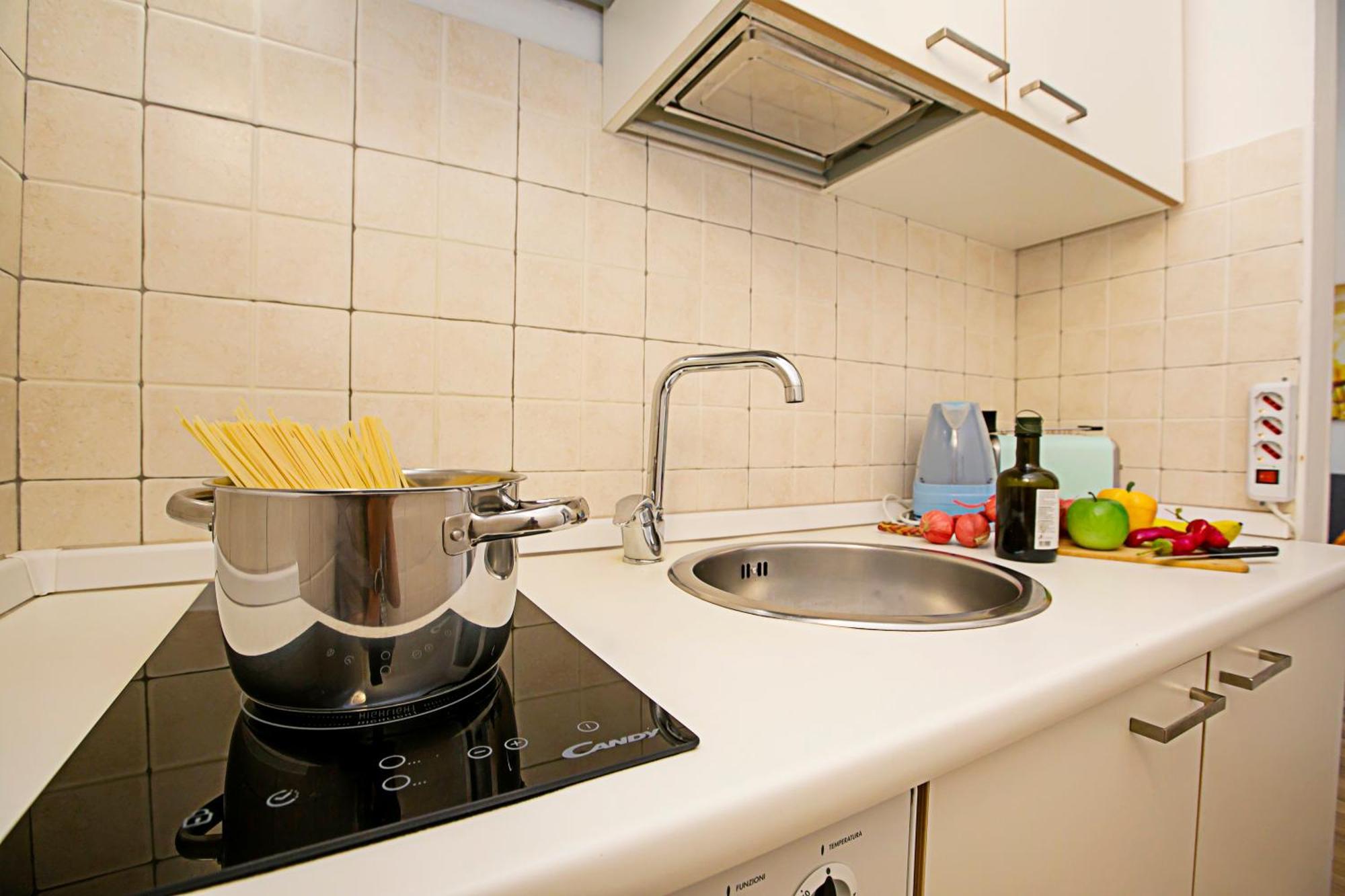 Riva Lago E Spiaggia Apartment 2 - Happy Rentals Екстериор снимка