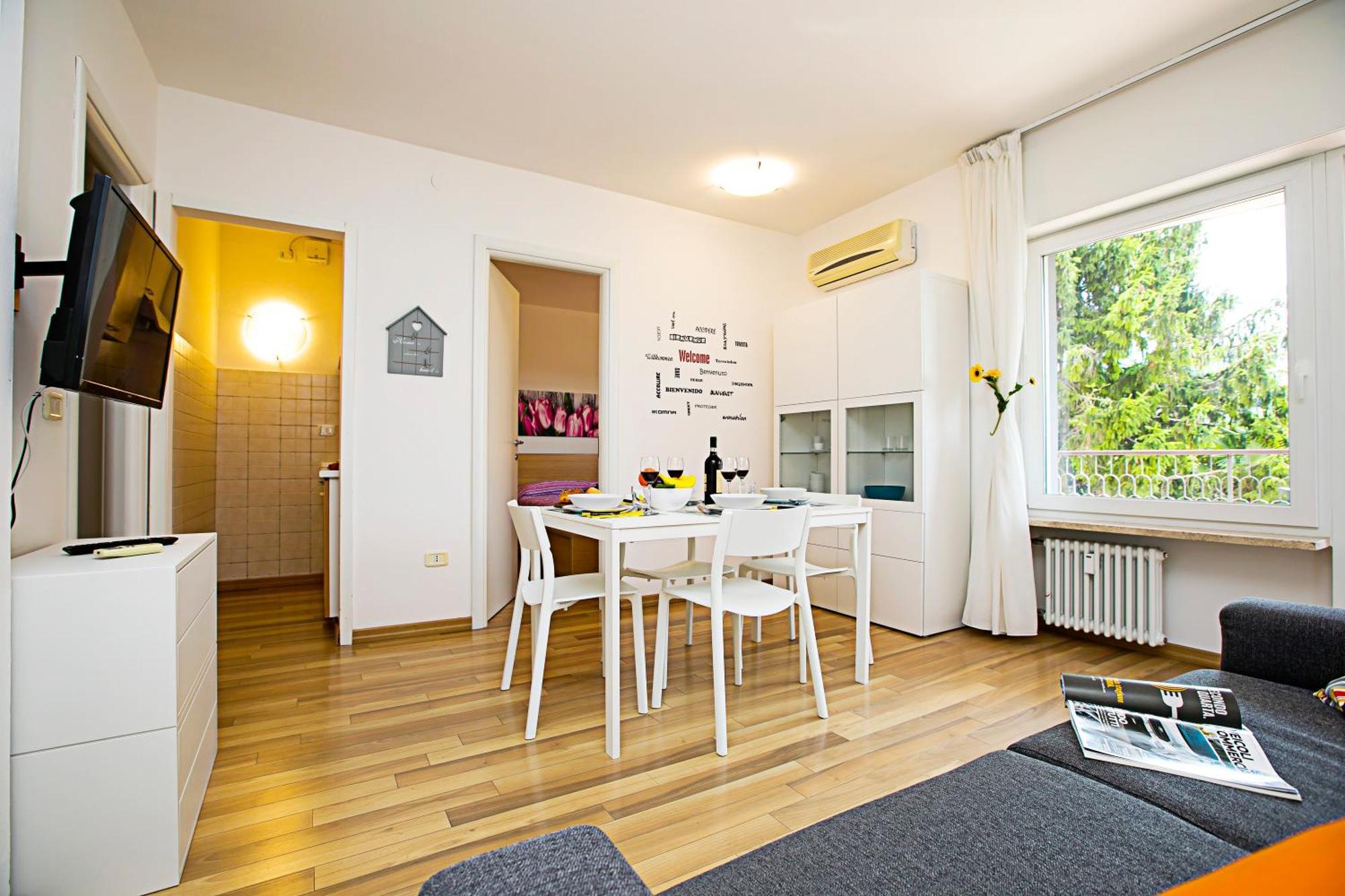 Riva Lago E Spiaggia Apartment 2 - Happy Rentals Екстериор снимка